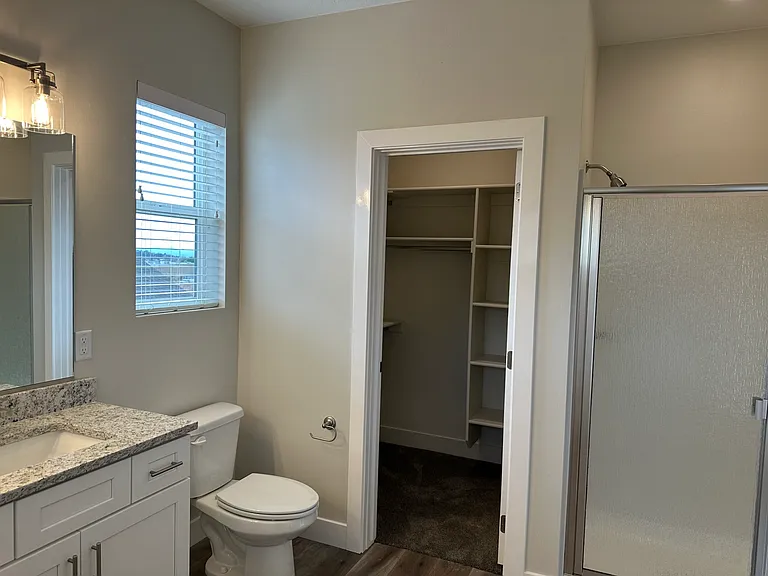 973 Spruce St — Photo 12