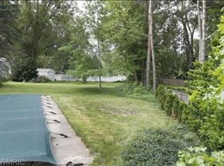 742 Forest St, Marshall, MI 49068