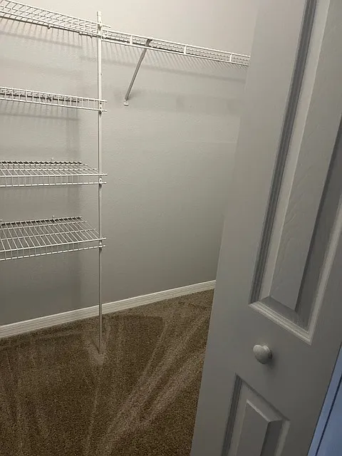 Carillon Place Apartments — Photo 3