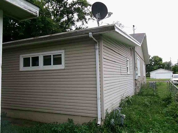 3rd image of 408 W Linden Ave