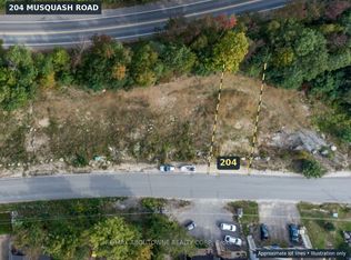 204 Musquash Rd, Gravenhurst, ON P1P 0E8