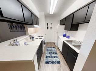 810 Brooks Ave #318, Rosenberg, TX 77471