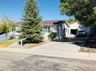 798 Vance Dr, Lander, WY 82520