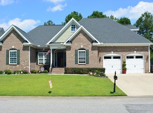 4025 Whisper Wood Dr, Fayetteville, NC 28306