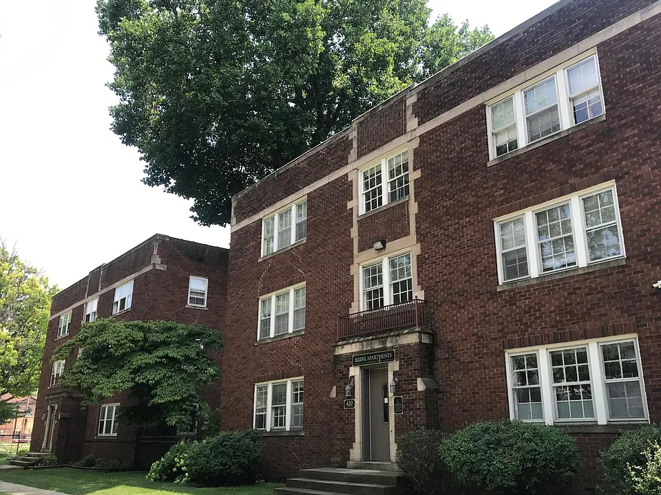 Illini Apartments - 420 E Canedy St.