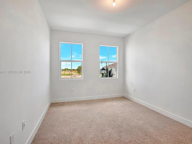 129 SW 171st Way — Photo 31
