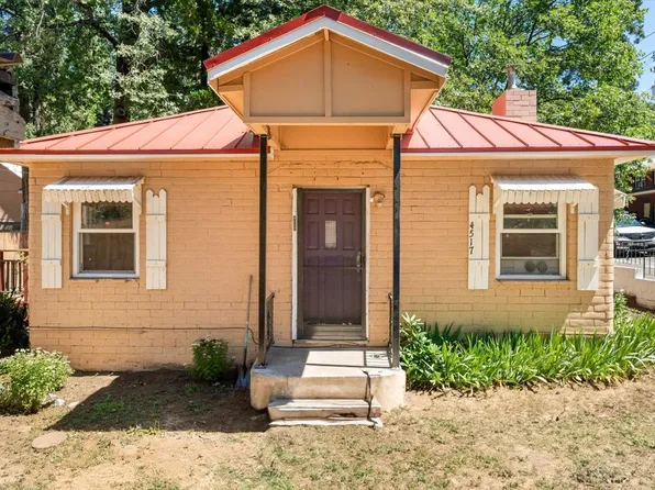 4517 Dunsmuir Ave, Dunsmuir, CA 96025