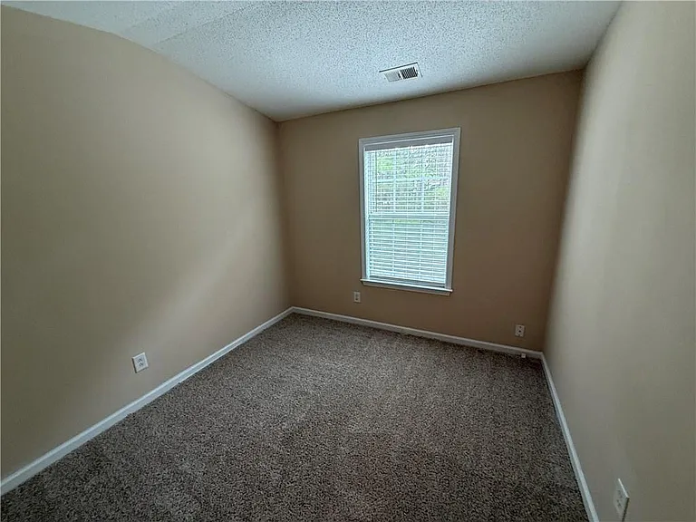161 Riverstone Commons Cir — Photo 12