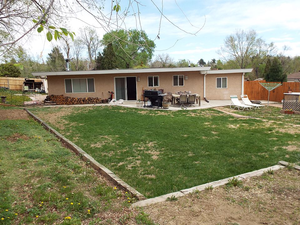 1st image of 648 Pinon Dr