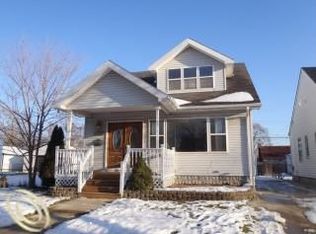 2084 Paris Ave, Lincoln Park, MI 48146