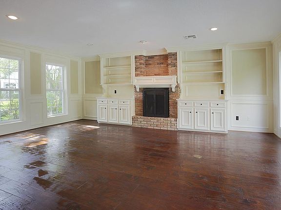 4th image of 1510 Kempsford Dr