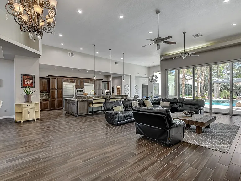 7417 Doe Ave — Photo 4