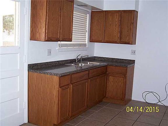 5th image of 9536 McIntosh Dr