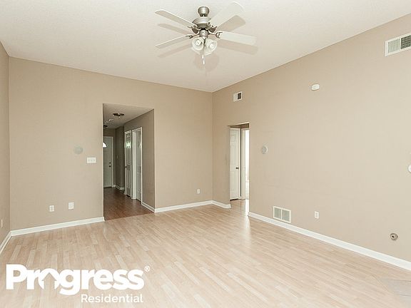 3rd image of 5937 Stafford Dr