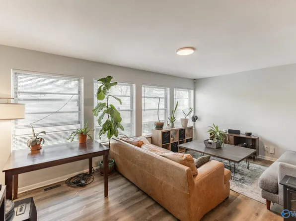 2916 Holiday Dr SW, Huntsville, AL 35805