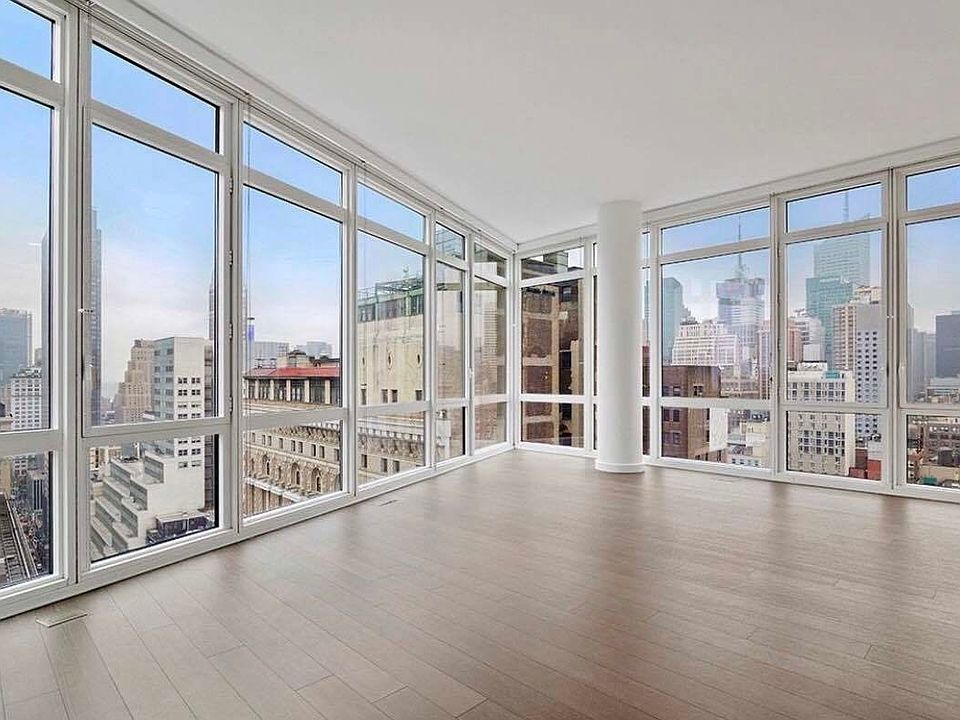 1st image of 42 W 33rd St #15C