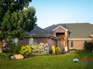 4200 Thorn Ct, Lincoln, NE 68520