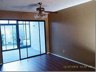 4th image of 1536 W Nottingham Ln #29