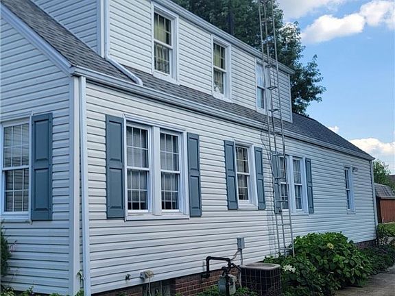 5th image of 4648 Marcellus St NW