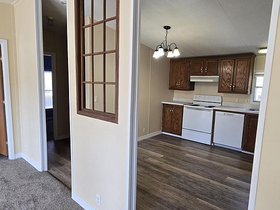 4th image of 89 Lone Oak Dr