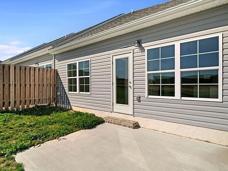186 Andros Dr — Photo 34