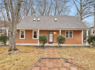 48 Arlington Rd, Coventry, CT 06238