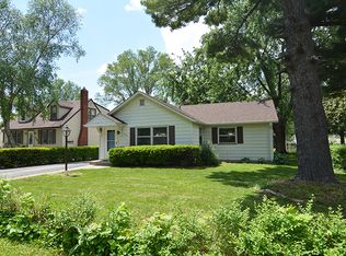 234 S Lyle Ave, Elgin, IL 60123