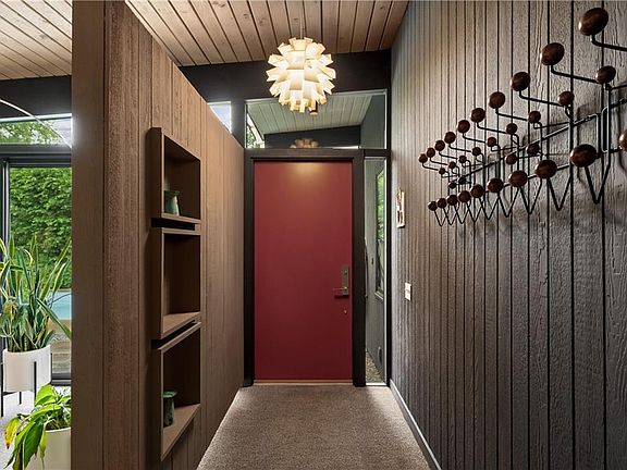5th image of 9805 Aberdeen St