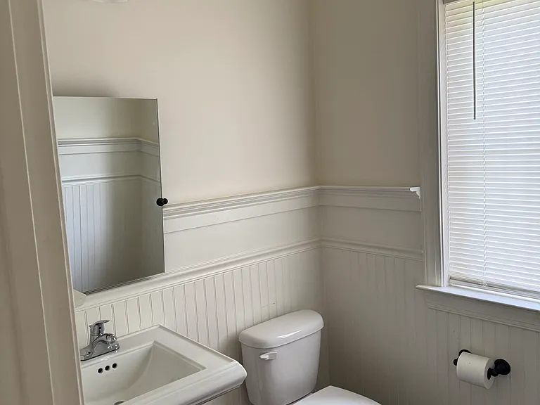 6121 Clubhouse Dr — Photo 52
