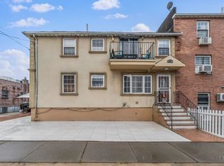 6906 59th Rd, Flushing, NY 11378