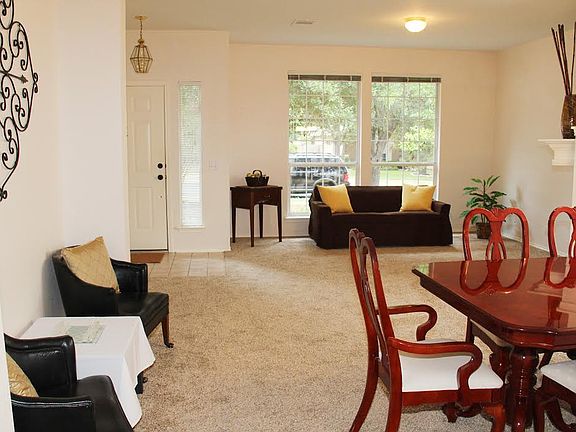 4th image of 8023 Brienne Dr
