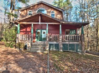 85 Lakeside Rd, White Haven, PA 18661