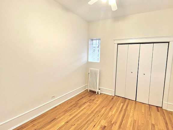 5th image of 5700 N Winthrop Ave APT 4