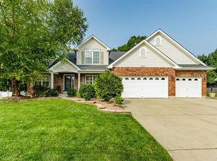 1511 Prospector Trl, Wentzville, MO 63385