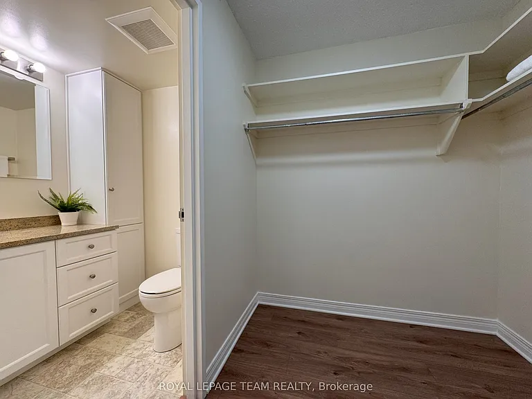 470 Laurier Ave W #1908 — Photo 16