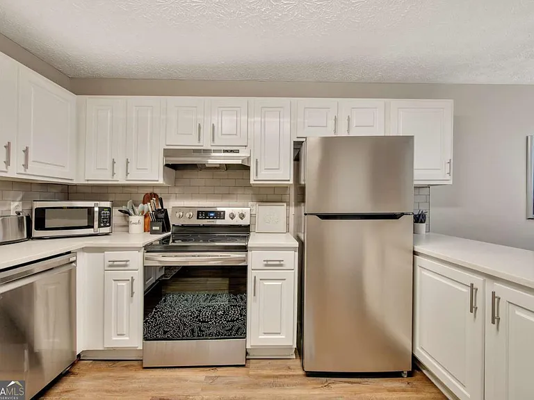 4375 Coopers Creek Dr SE — Photo 10