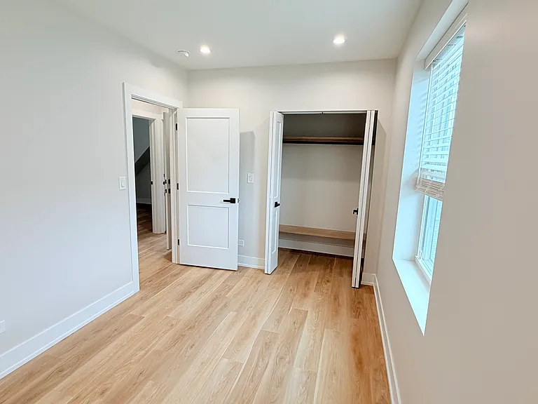 4929 W Berenice Ave #2 — Photo 11