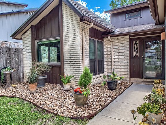 2nd image of 4326 HOLLOW HILL DR