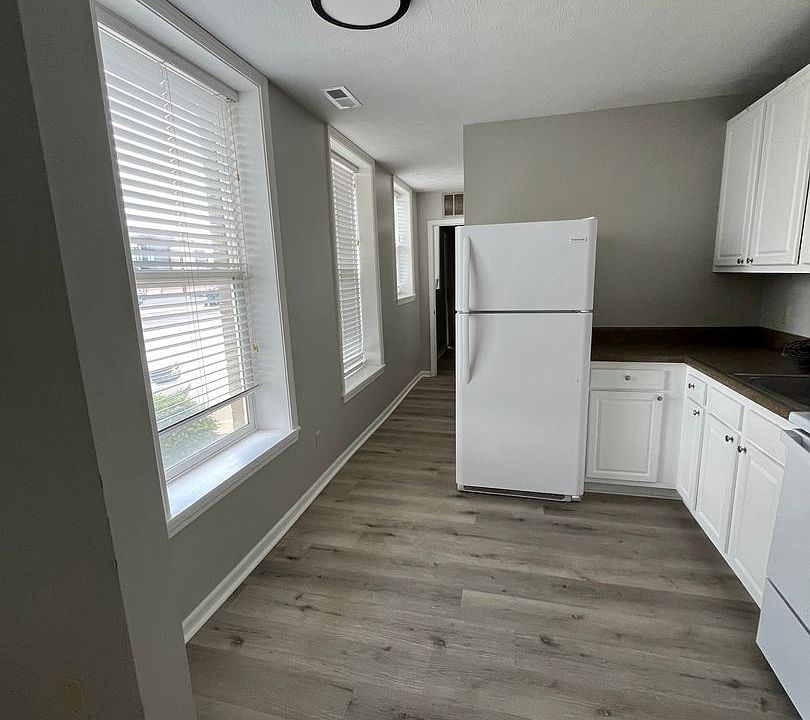 Sanders Flats 101103 N Franklin St Muncie IN Zillow