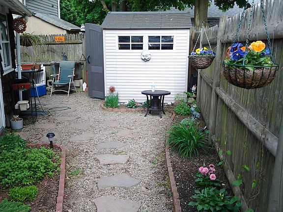 Shed