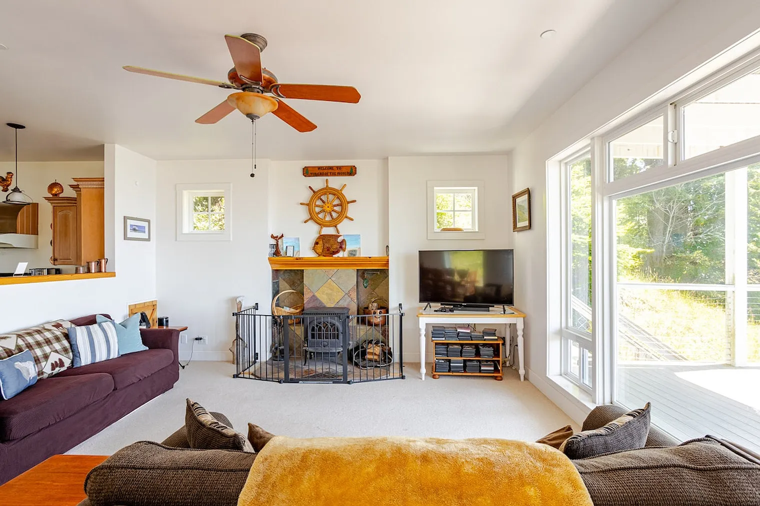 2 bed, 1.5 bath, $11,269 — Photo 2