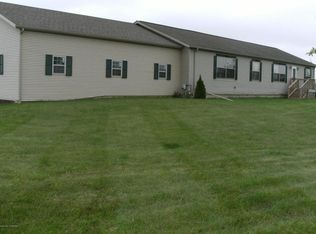 7805 N Ionia Rd, Vermontville, MI 49096
