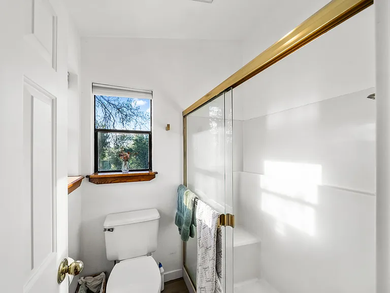 2820 Panorama Dr — Photo 18