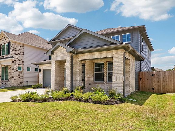 3rd image of 18444 Landing Meadows Ln