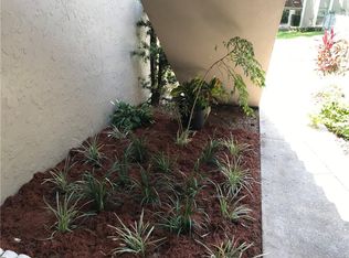125 Picardy Villa Cir APT 102, Brandon, FL 33510