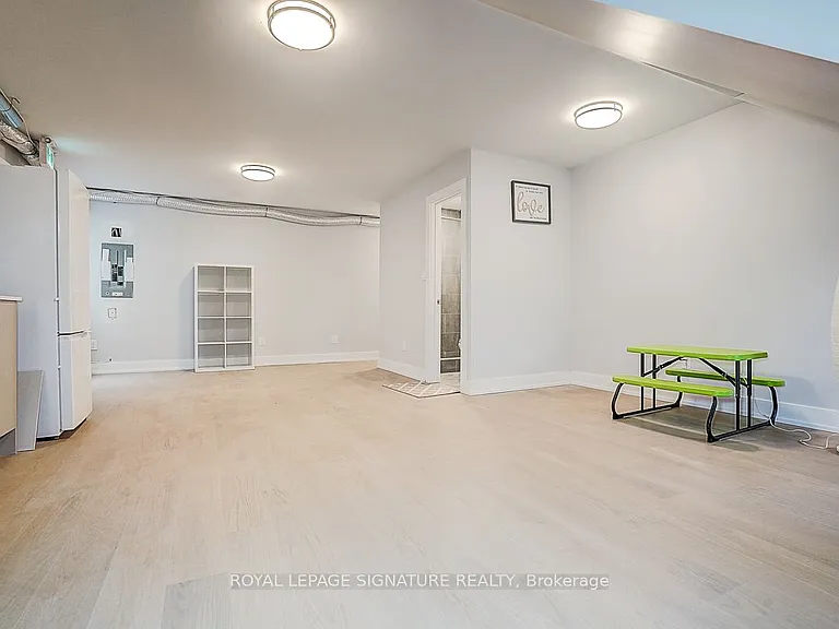 252 Annette St #5 — Photo 14