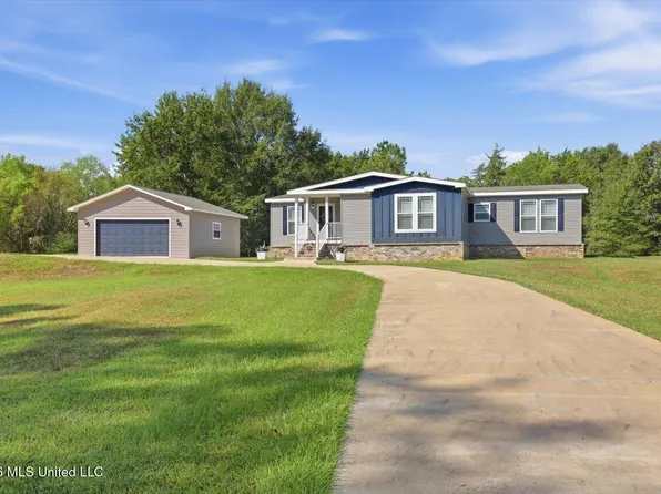 2089 Stump Bridge Rd, Camden, MS 39045