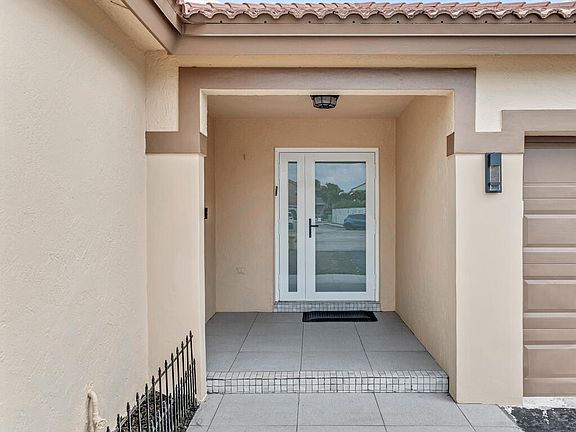 4th image of 12734 NW 11th Place