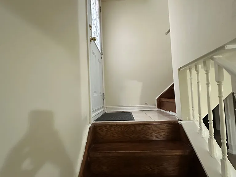 54 Kentview Cres #BASEMENT — Photo 3