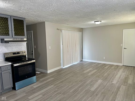 5th image of 3519 Luewan Ct